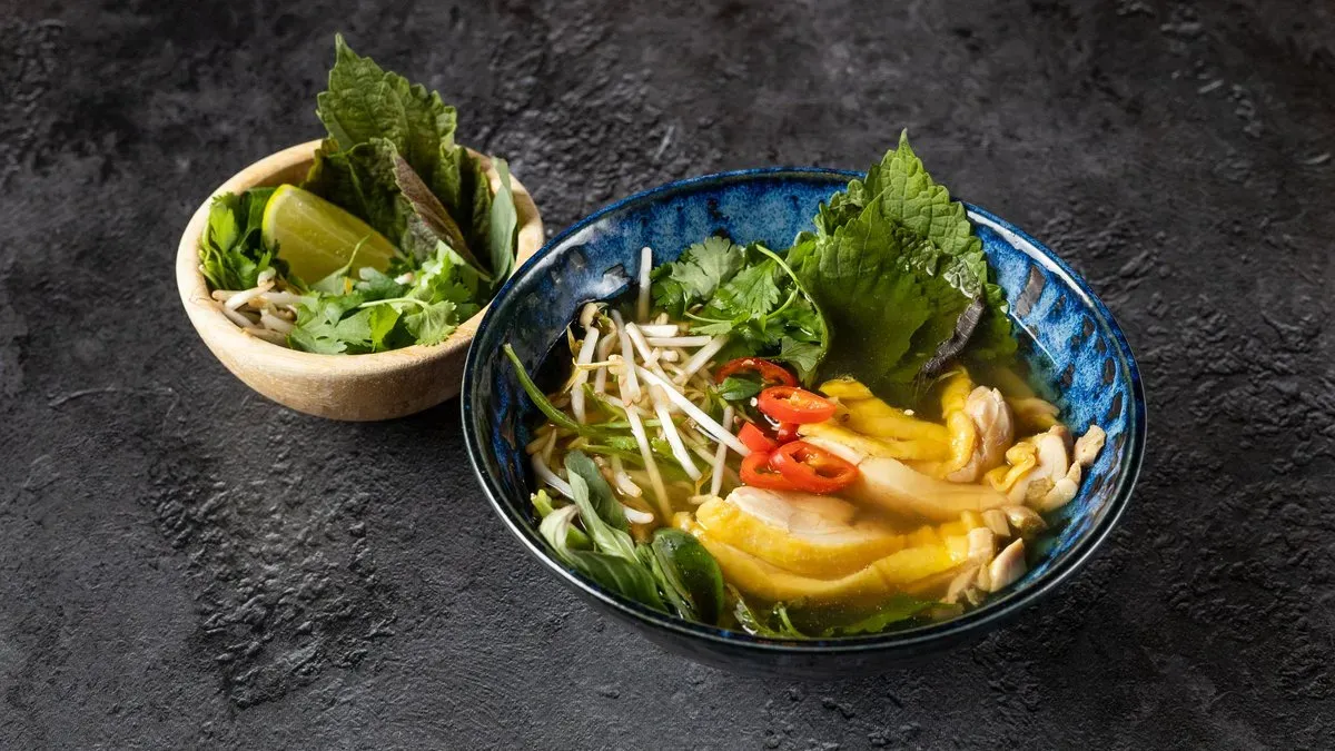 Csirke Pho