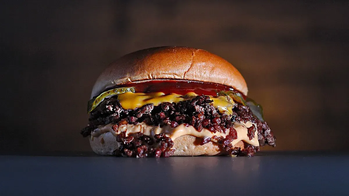 BACON-BBQ BURGER