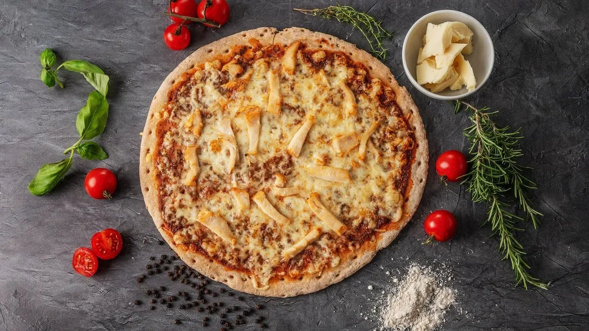 Sous-vide csirkemelles pizza - LM