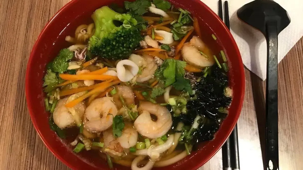 Thai Udon Tenger gyümölcsei leves, N5
