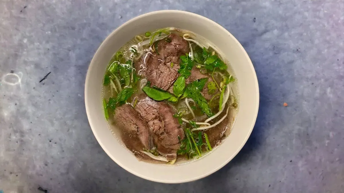 Csirkés marhás mix pho