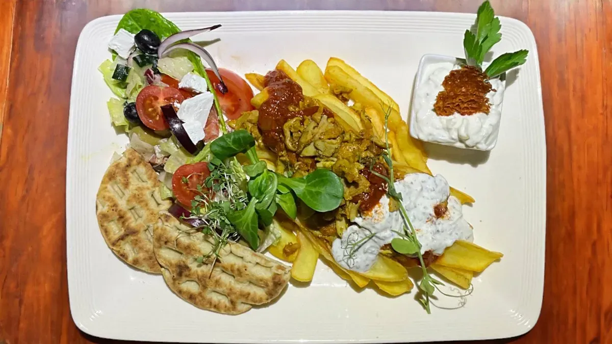 Gyros tál (csirkés)