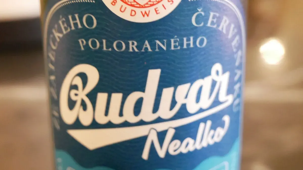 Budvar Nealko Alkoholmentes Cseh Sör