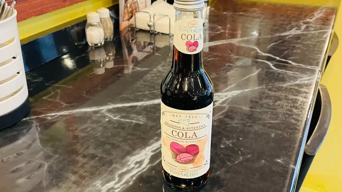 Tomarchio Cola Üdítő