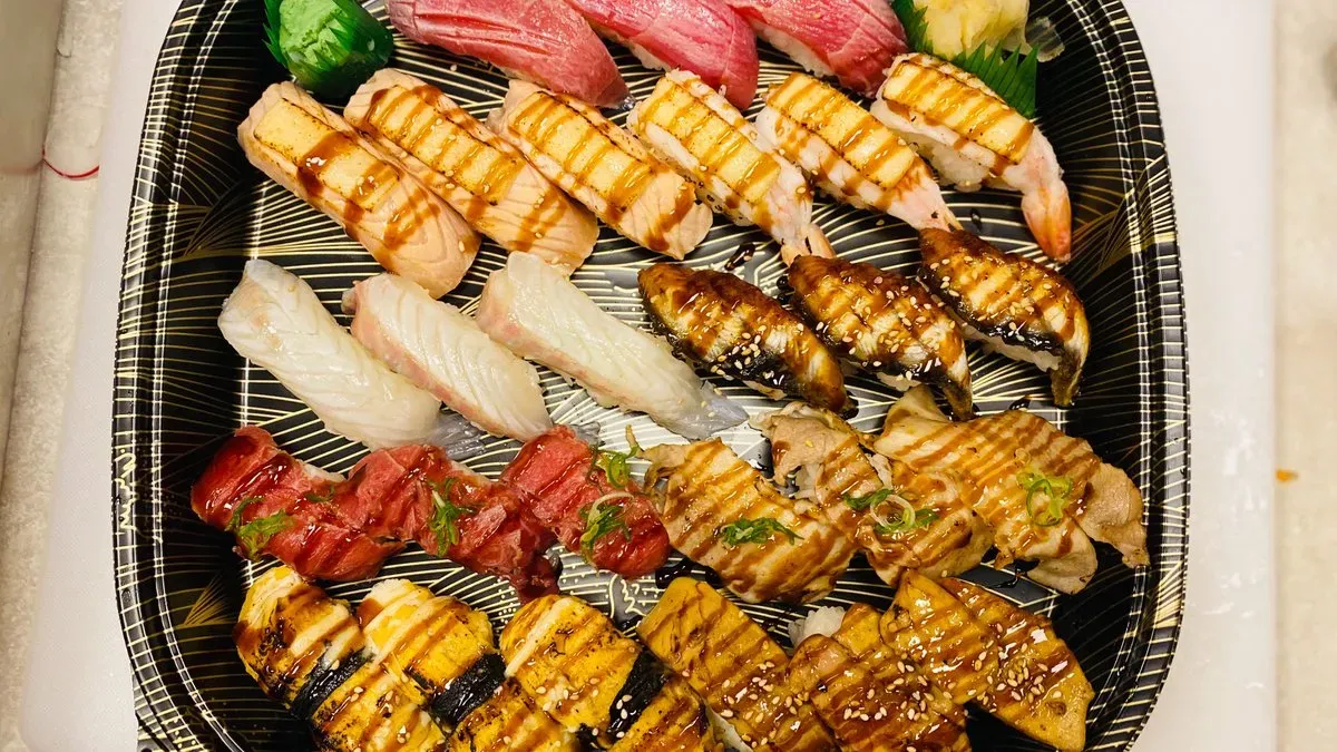 Grill Sushi Mori "KIKU 菊" 3person（27p）