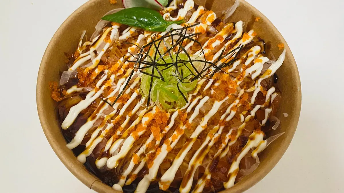 Salmon Mayo Bowl （サーモンマヨ丼）