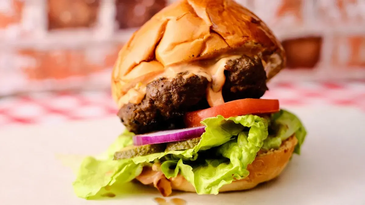 Classic hamburger