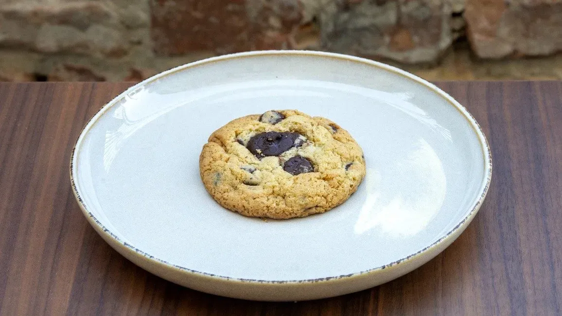 Chocolate chip cookie