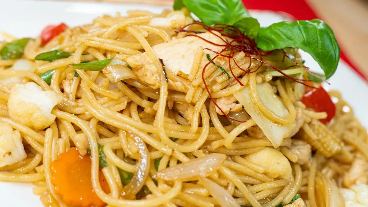 Spagetti zöldséggel