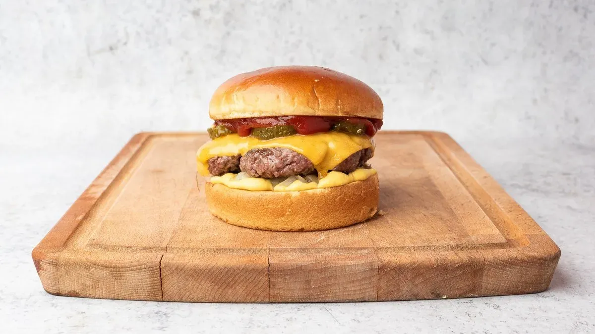 Cheese Burger