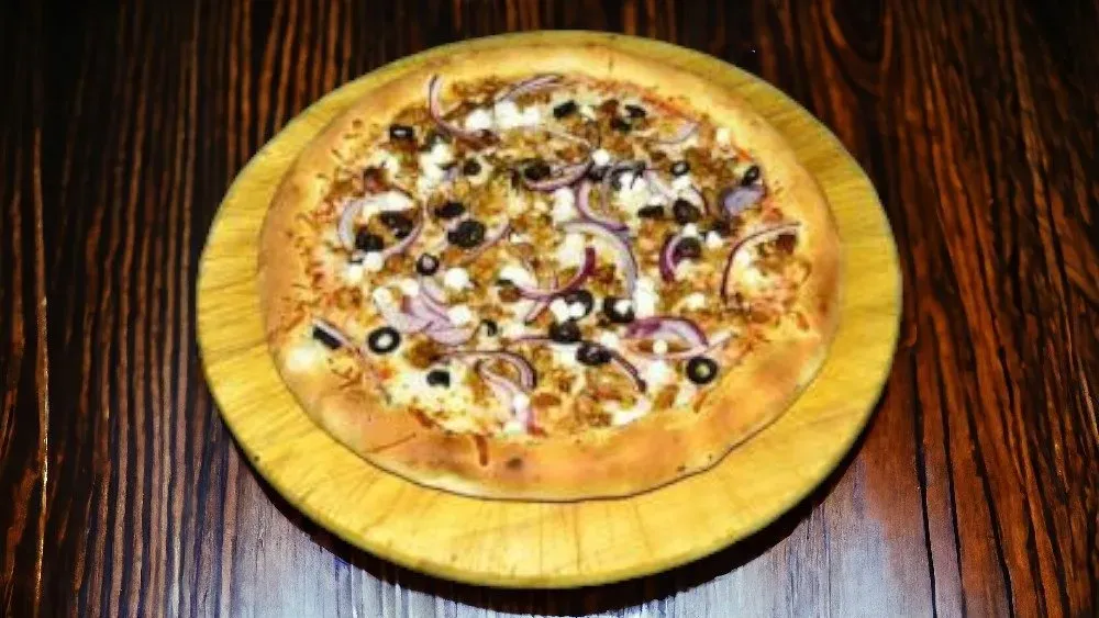 Lilahagymás pizza