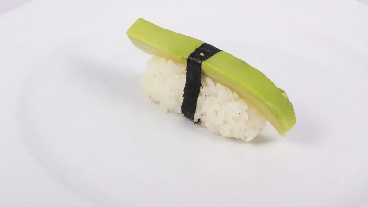 AVOKÁDÓ NIGIRI