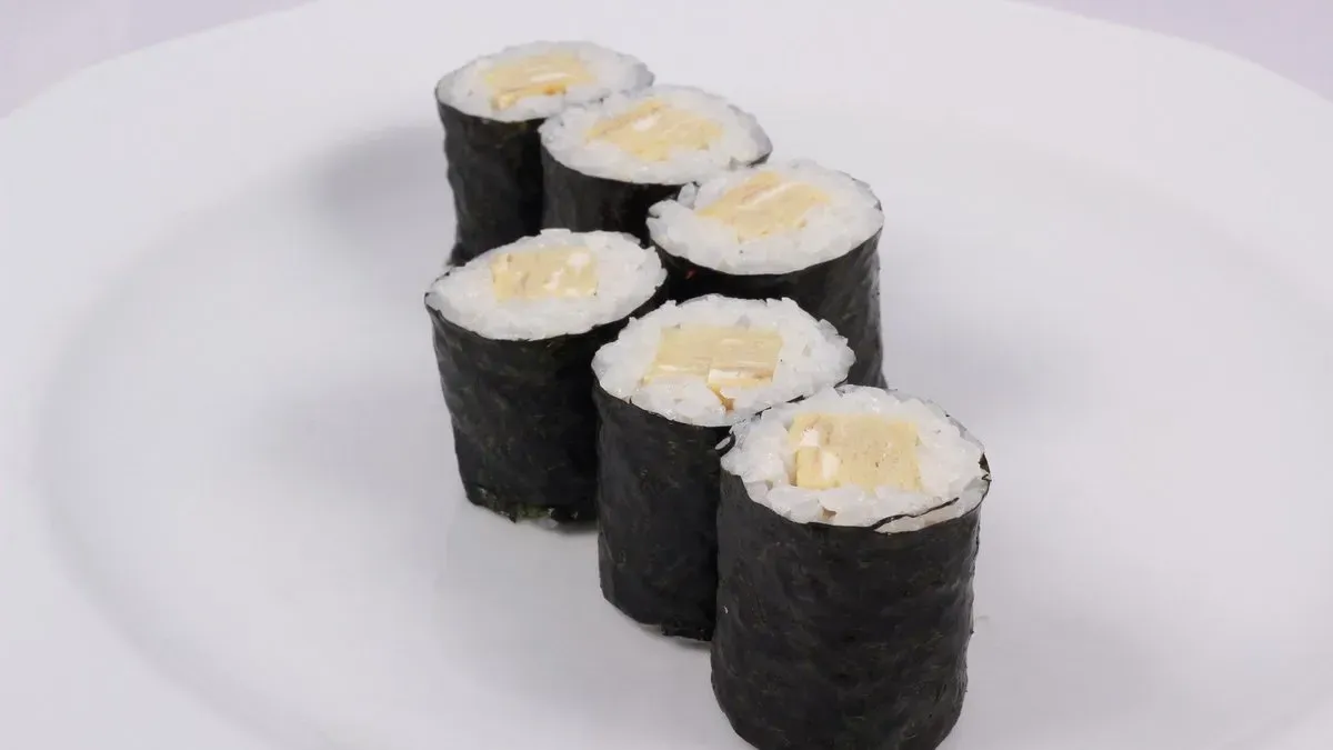 TAMAGO HOSOMAKI