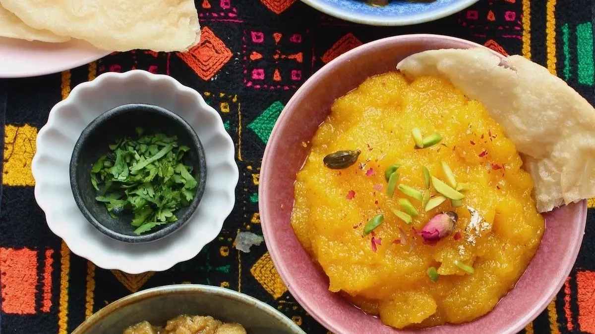 Halwa puri channa