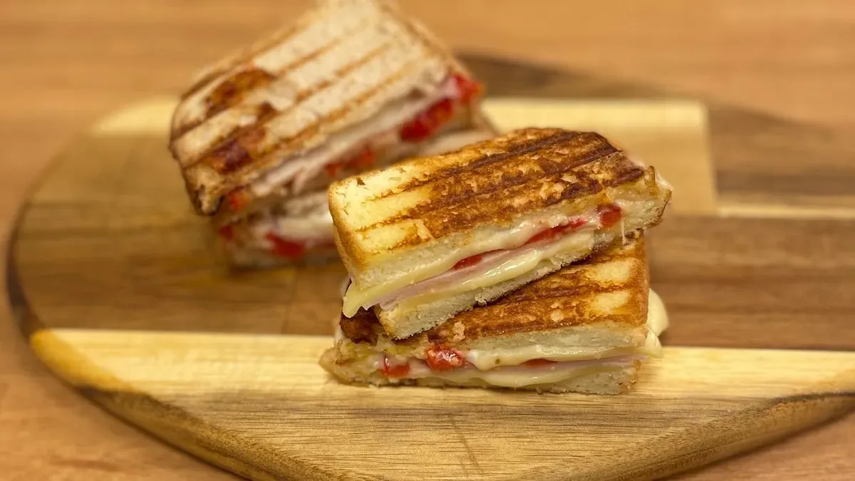 Grill sandwich Sonkás (GM, TM)