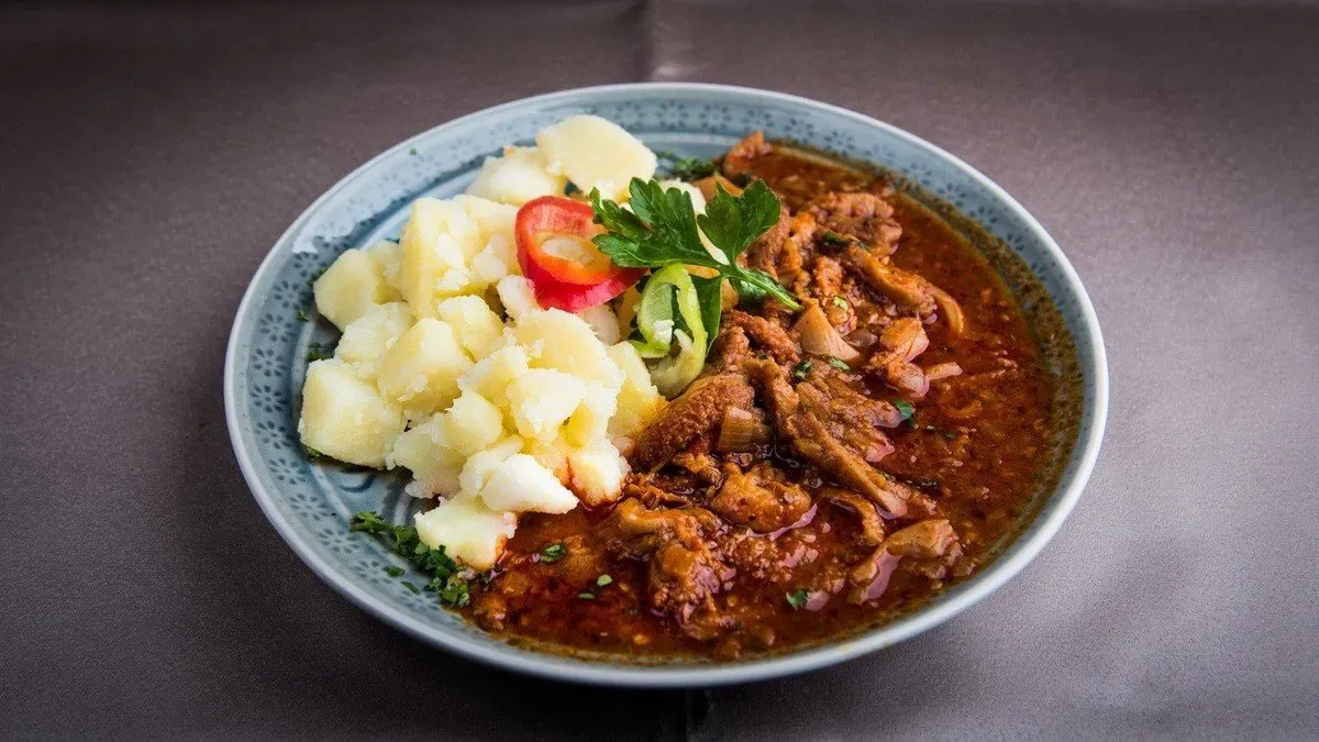 Pacalpörkölt
