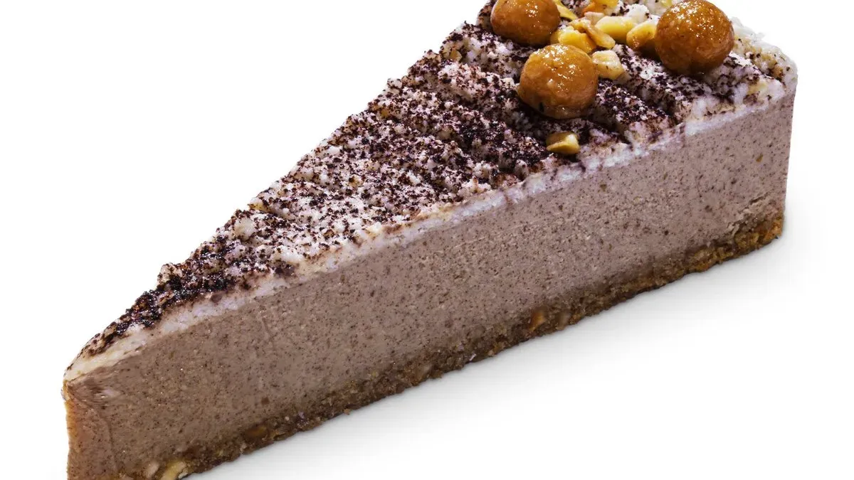 vegán törökmogyorós cappuccino torta, sós karamellával