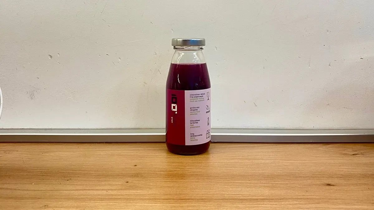 Piros szőlő 100%-s gyümölcslé 0,2l (tartósítószer mentes)