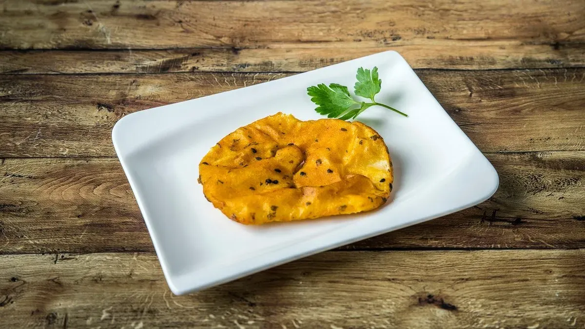 Indiai feketeszámos bundában sült  zeller pakora