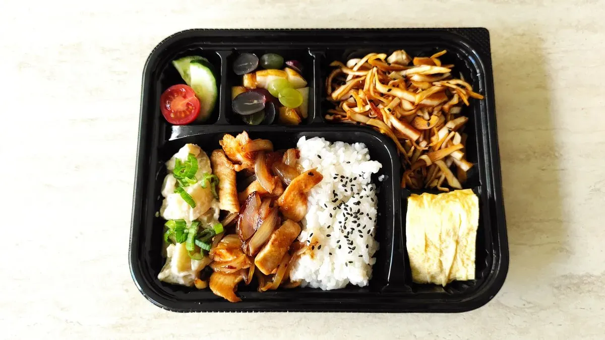 Bento doboz csirkés