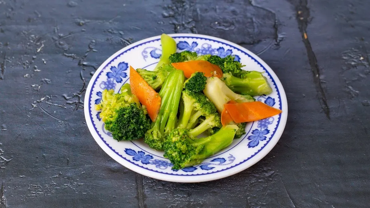 Wok fokhagymás brokkoli