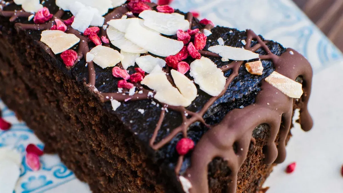 Csokoládés habkönnyű brownie xylittel és mandulaliszttel