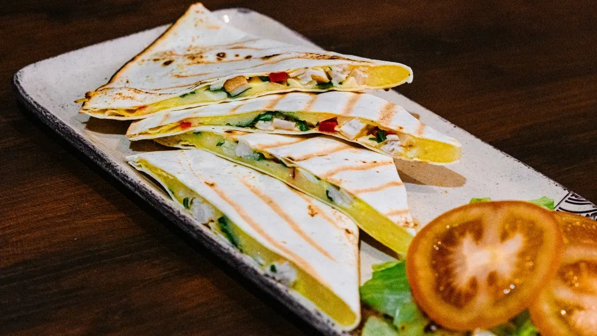 Csirkés quesadilla rukkolával