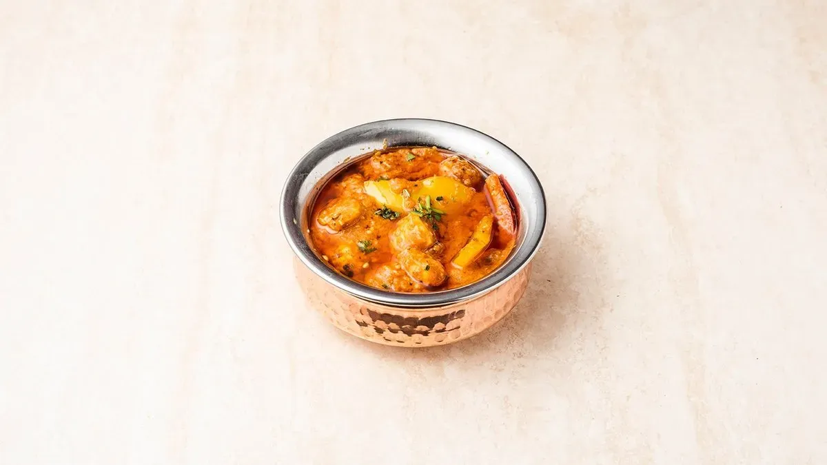 Csirke Tikka Masala with Roti