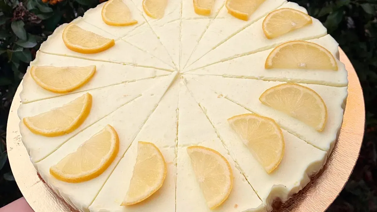 Vegán mandulás citromtorta