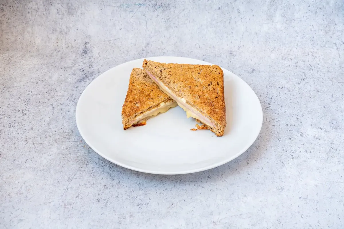 Sonkás toast