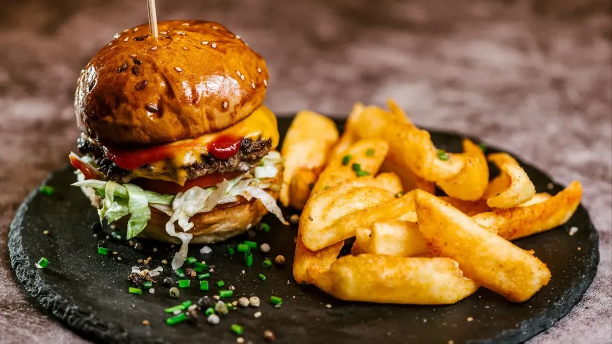 Junior Sajtburger