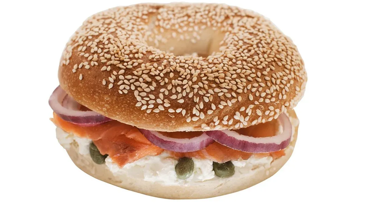 Lox laktózmentes bagel