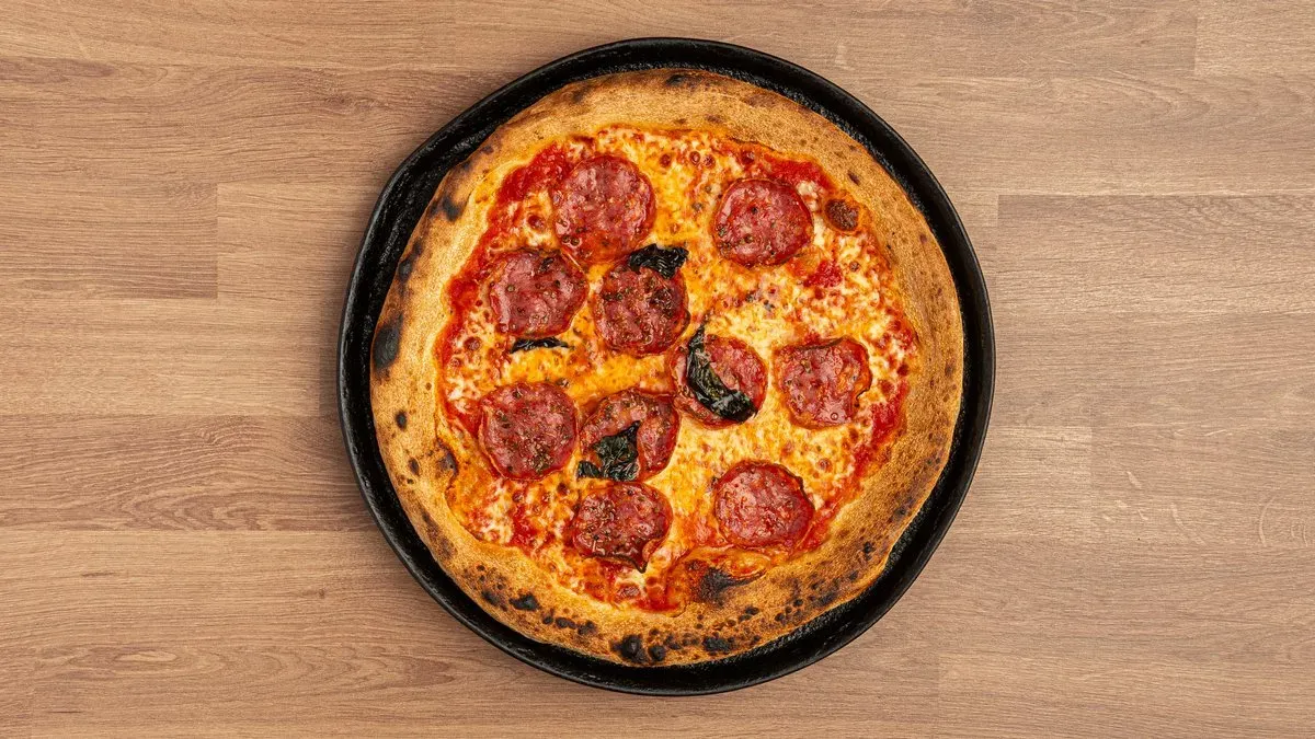 Pizza Salame