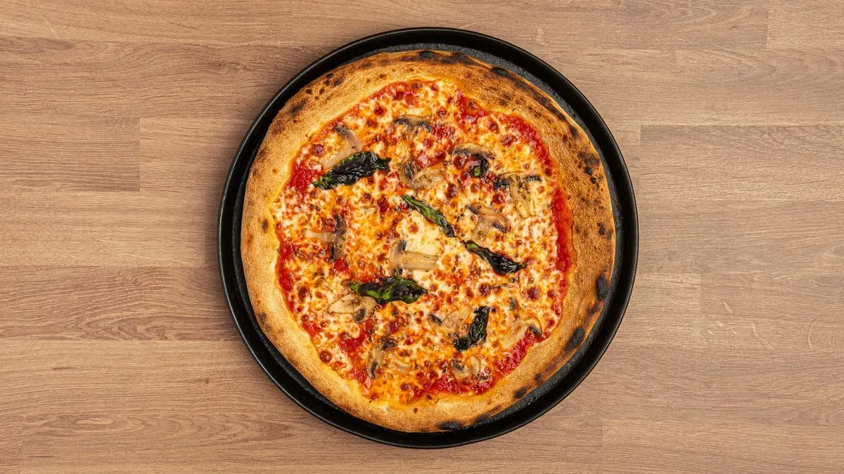 Pizza Funghi