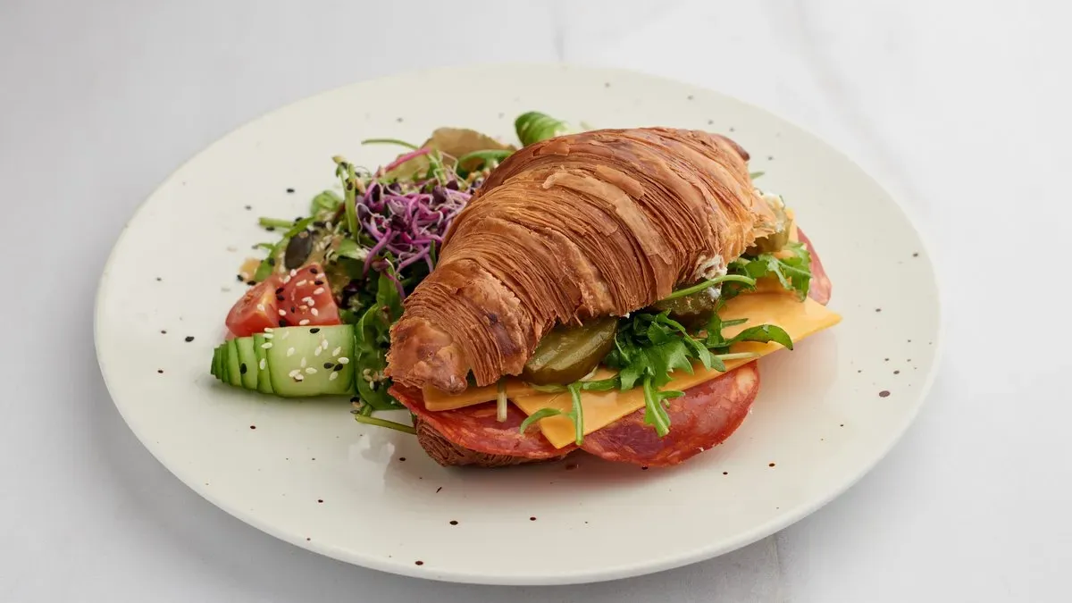 Chorizo croissant