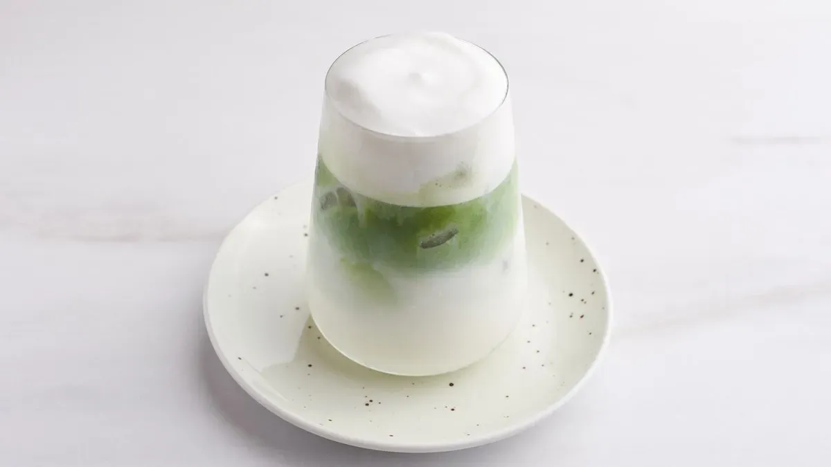 Iced matcha latte