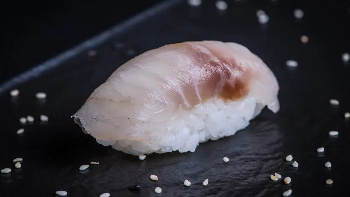 SHIROMI nigiri