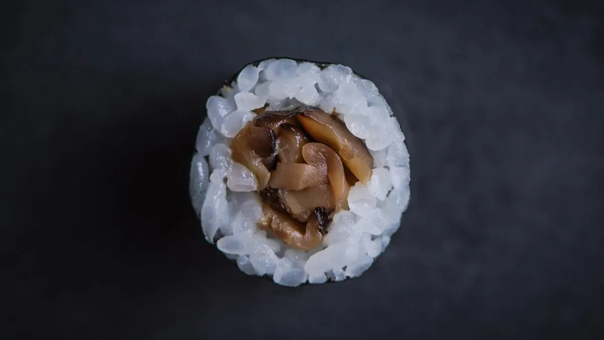 SHIITAKE MAKI 6db