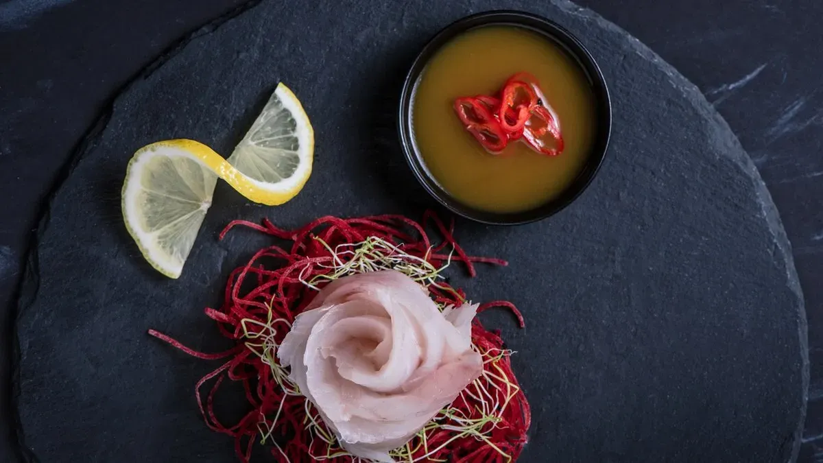 SHIROMI TIRADITO