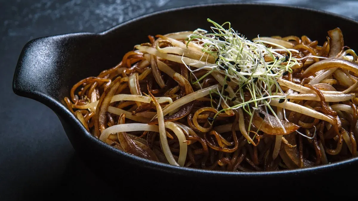 YAKI MEN