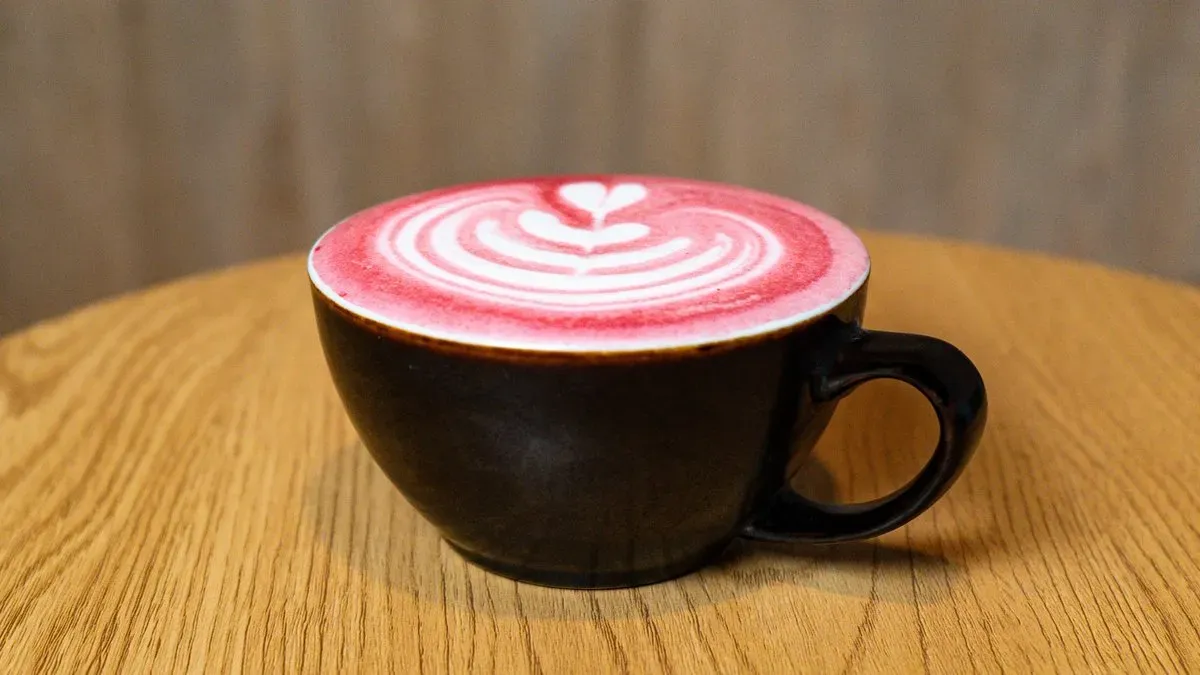 Beetroot latte
