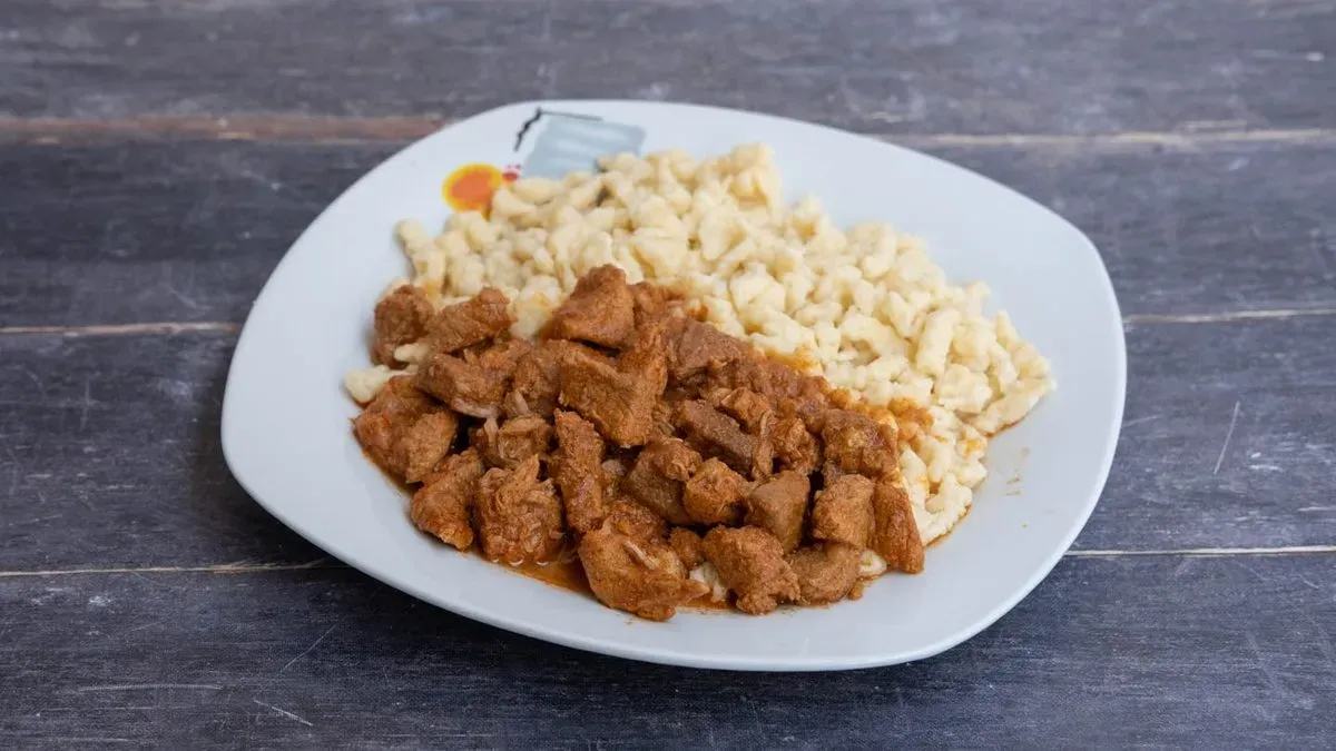 Sertéspörkölt