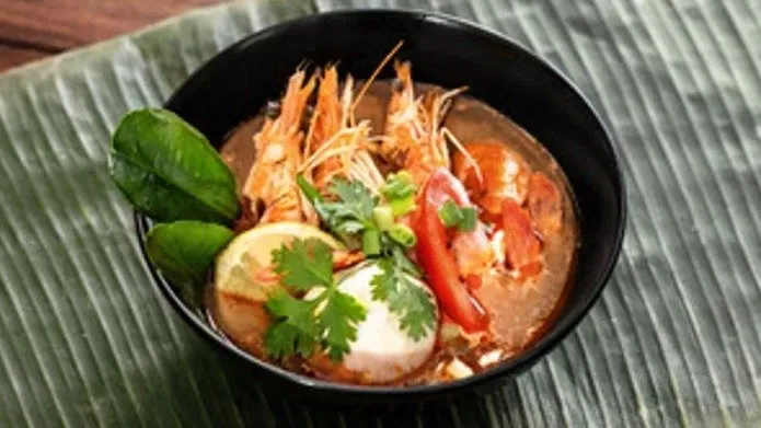 Tom Yum csirke