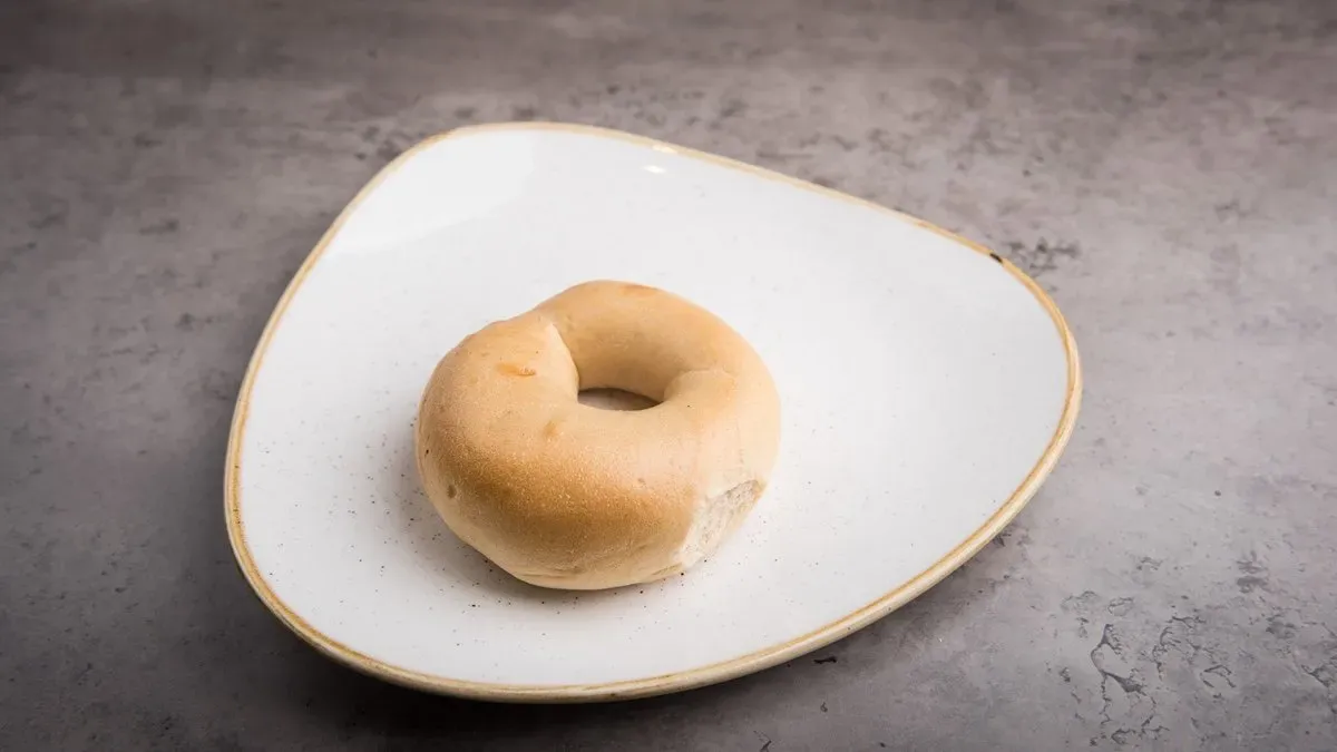 Sima Bagel