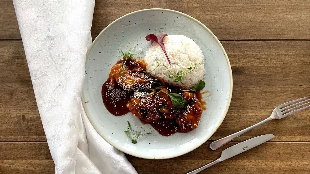 General Tso's csirke rizzsel