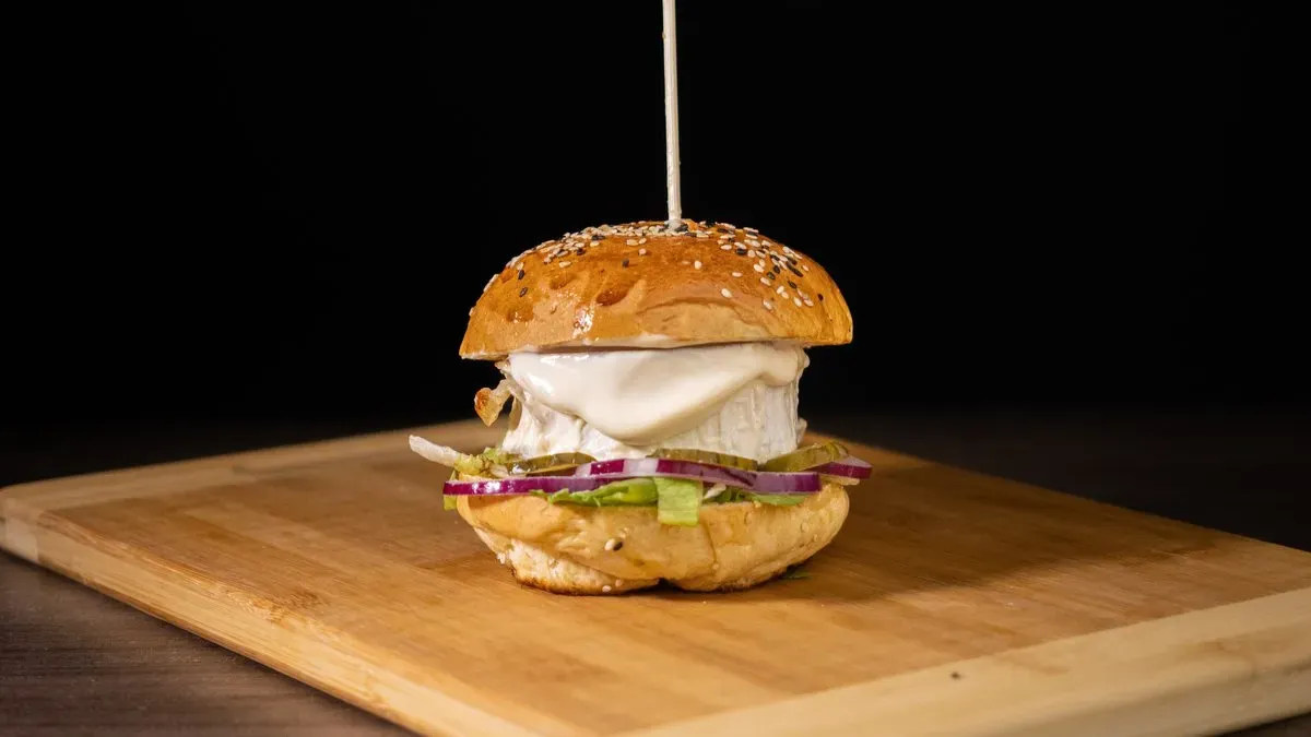 Kecskesajtos Burger