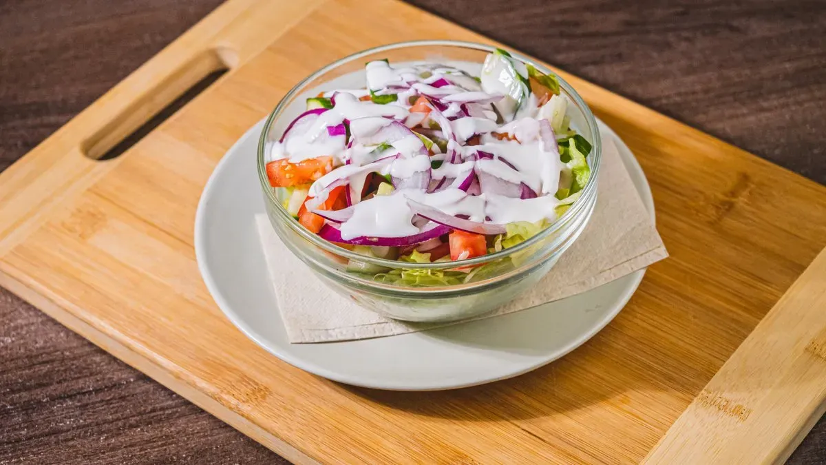 Vegyes saláta