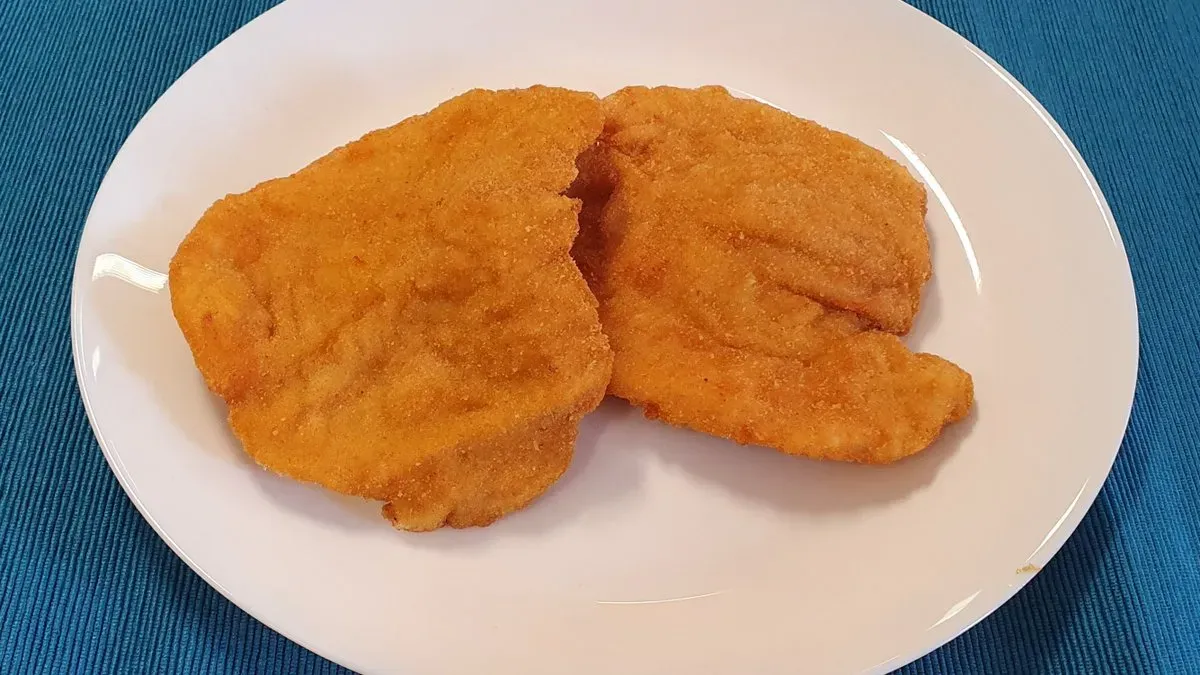 Rántott csirkemell (nagy adag)