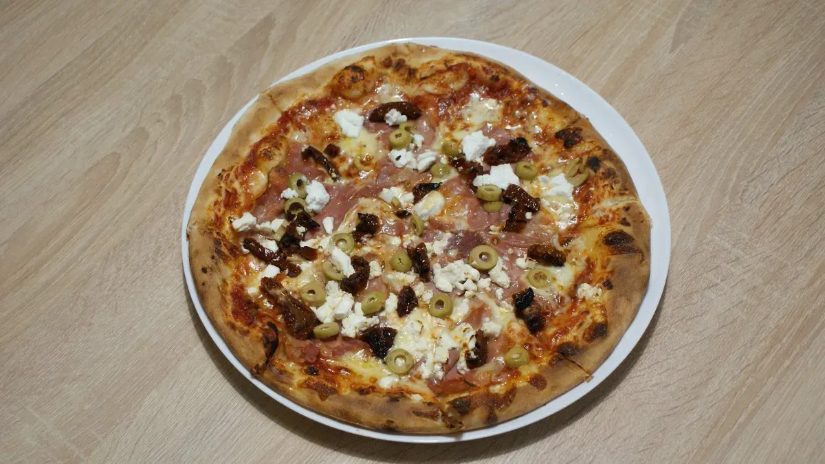 Irina pizza