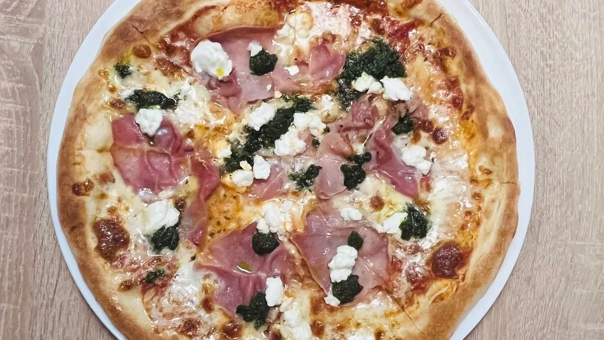 Pesto pizza